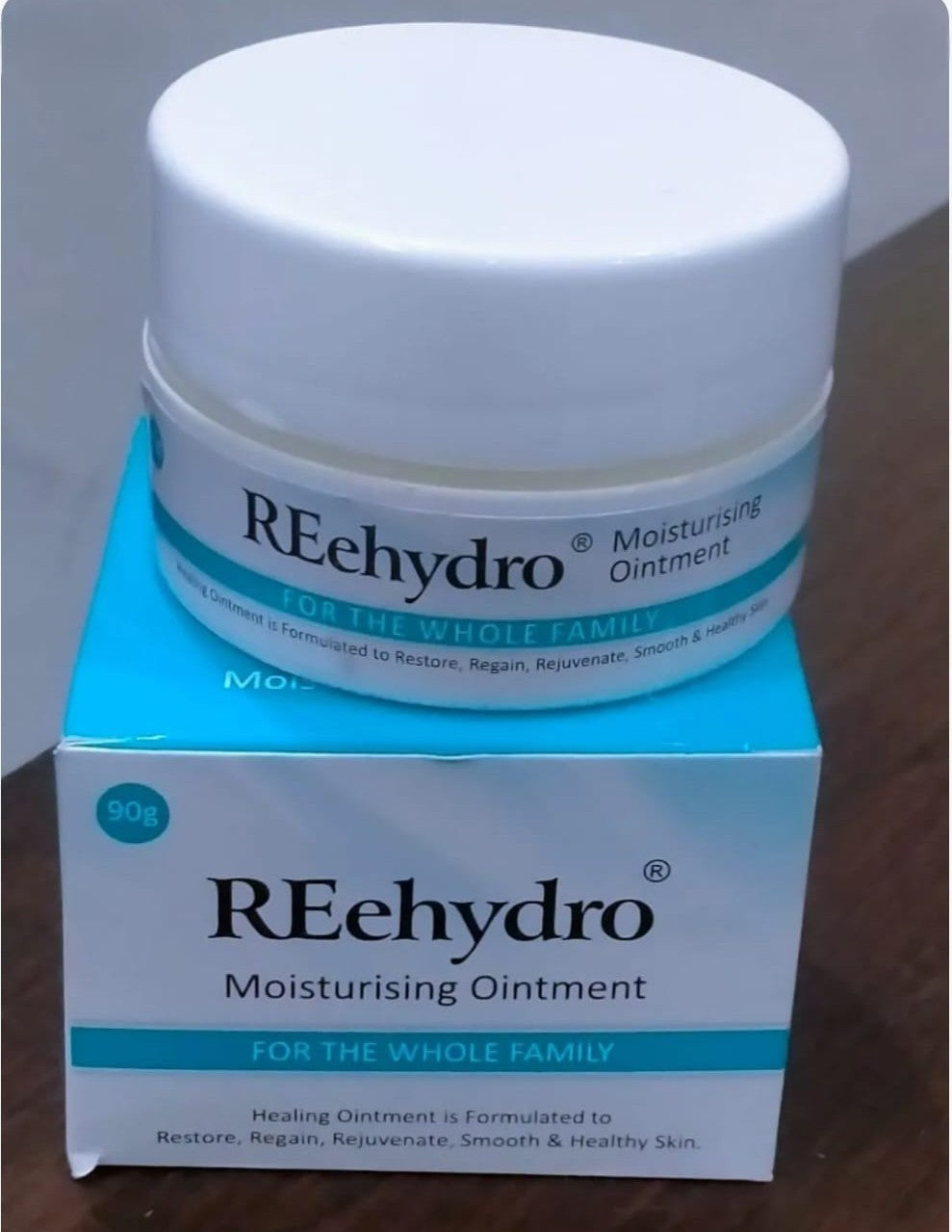 RE-HYDRO Moisturising Ointment